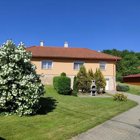 Jazmin Apartmanhaz Szentgotthárd