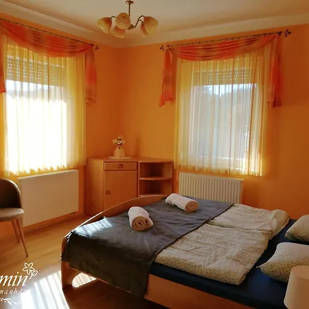 Jazmin Apartmanhaz * Szentgotthárd