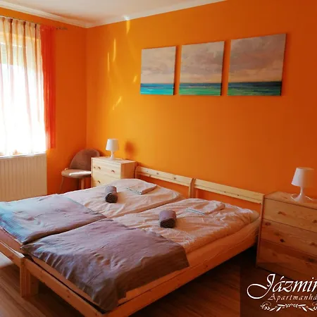 Jazmin Apartmanhaz 아파트
