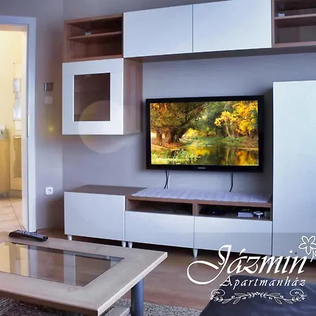Jazmin Apartmanhaz 아파트 *