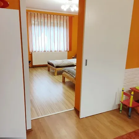 Jazmin Apartmanhaz 아파트 *