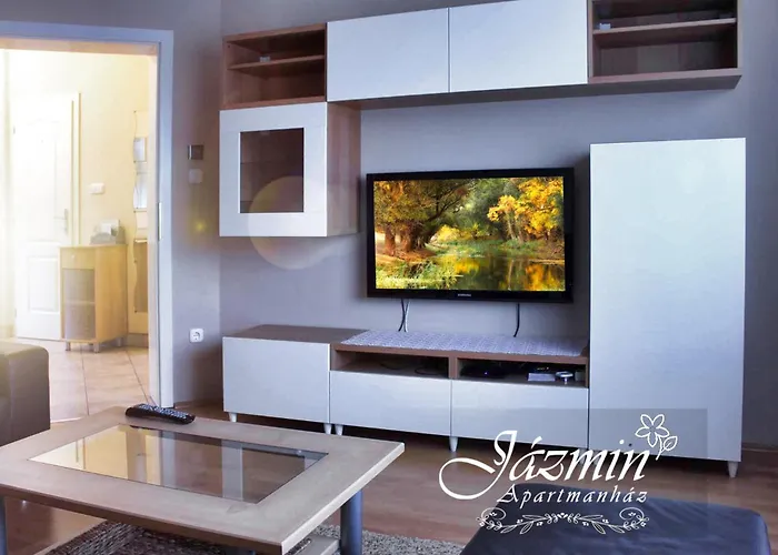 Jazmin Apartmanhaz Apartmán *