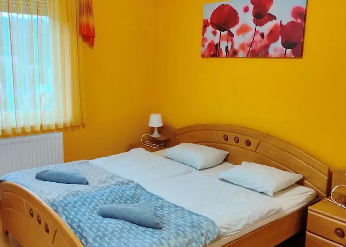 Jazmin Apartmanhaz * Szentgotthárd